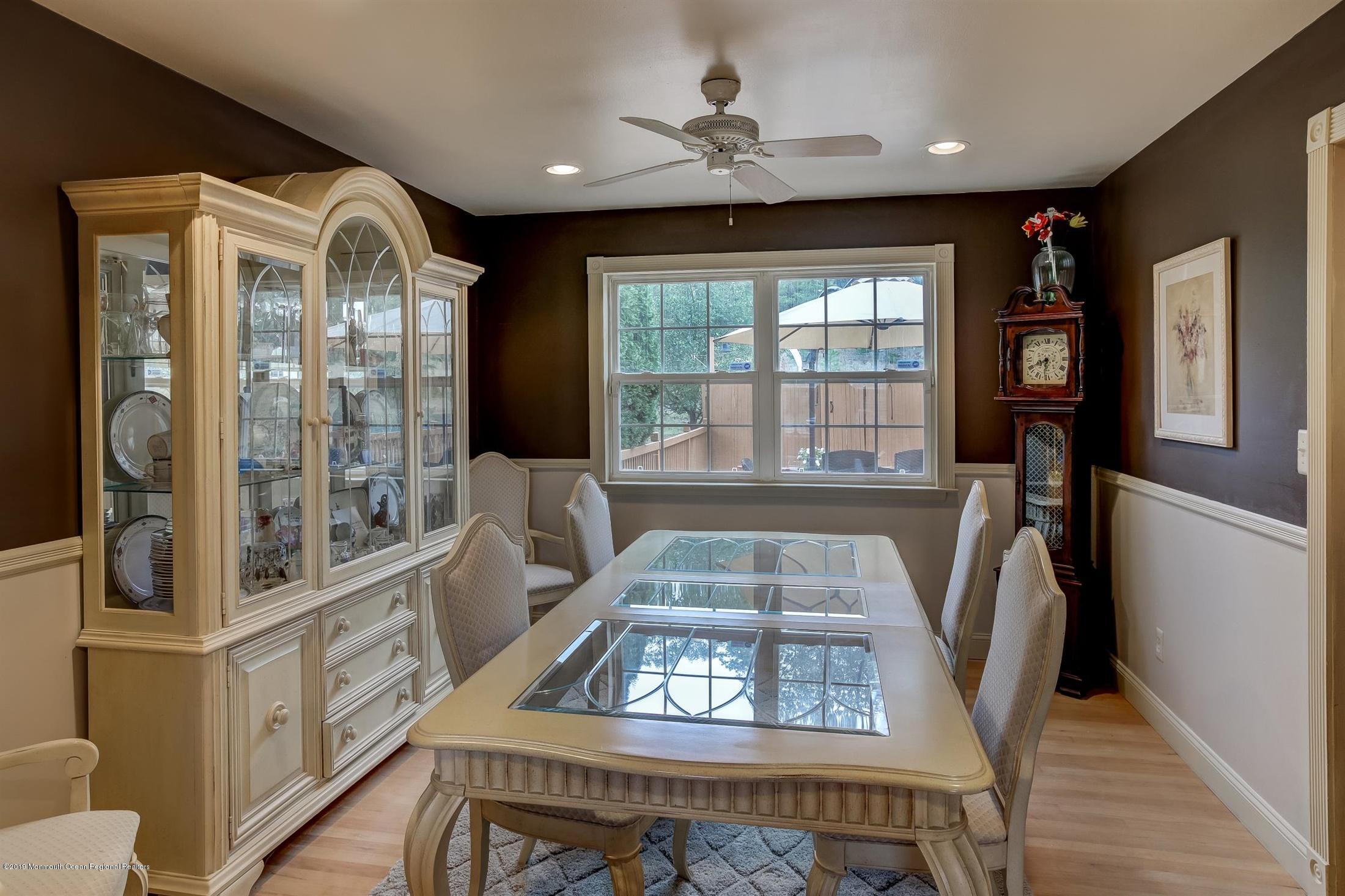 4 Rococo Court Jackson, NJ 08527 - Photo 4 of 21 07-Dining