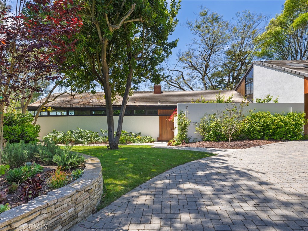 7 Cinchring Road Rolling Hills, CA 90274 - Photo 33 of 38