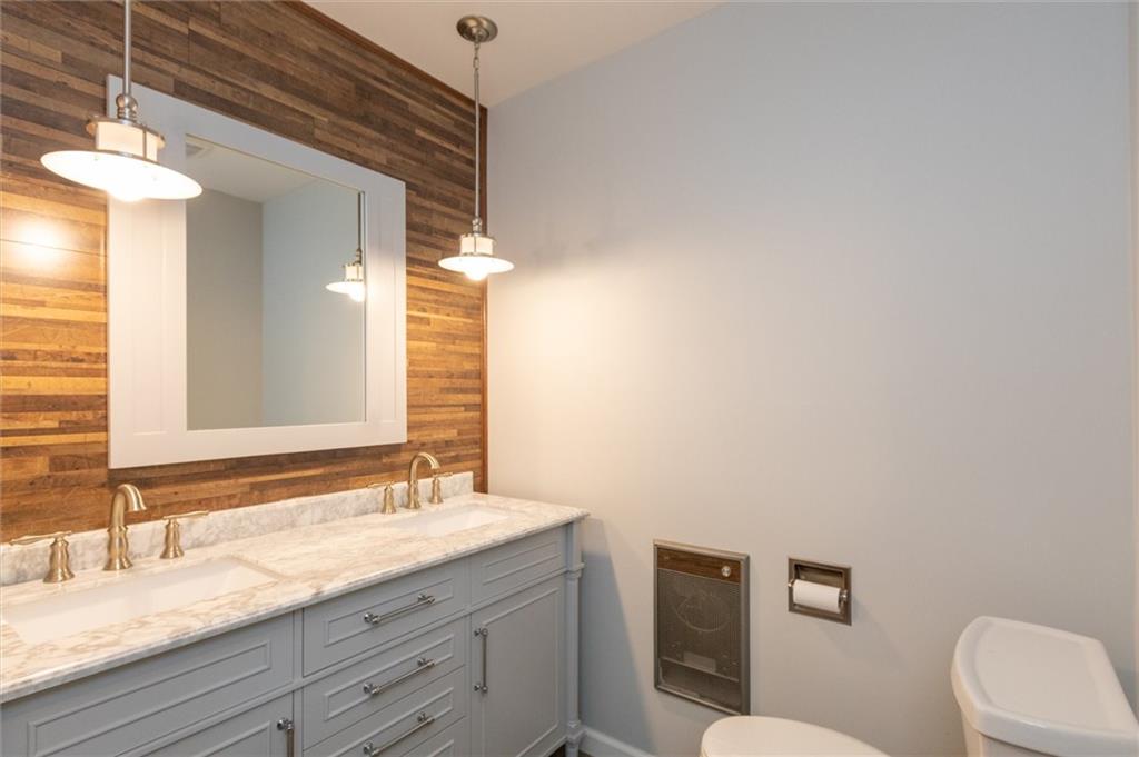 12655 West Sawmill Road Columbus, IN 47201 - Photo 15 of 35