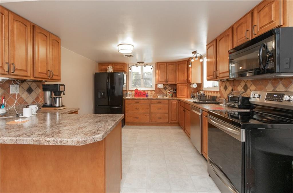 12655 West Sawmill Road Columbus, IN 47201 - Photo 17 of 35