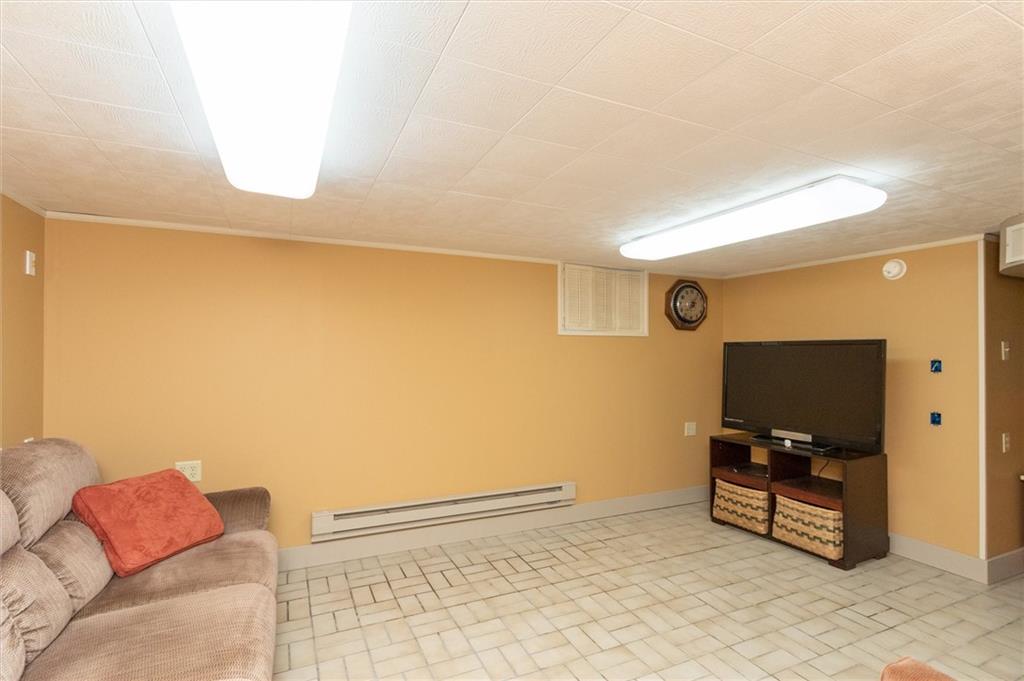 12655 West Sawmill Road Columbus, IN 47201 - Photo 25 of 35