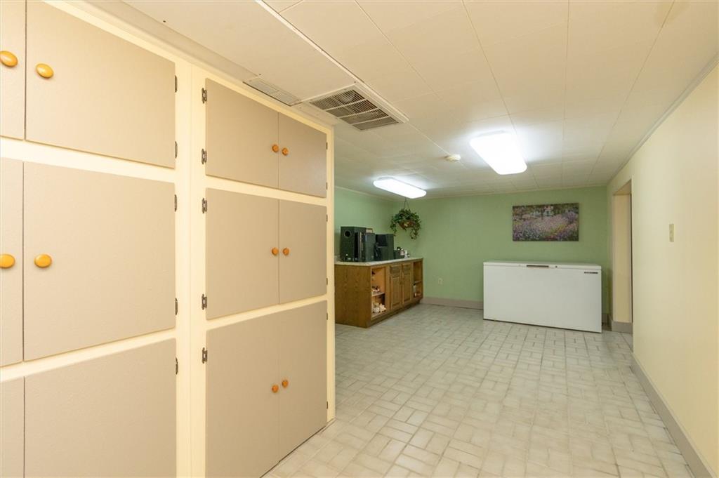 12655 West Sawmill Road Columbus, IN 47201 - Photo 26 of 35