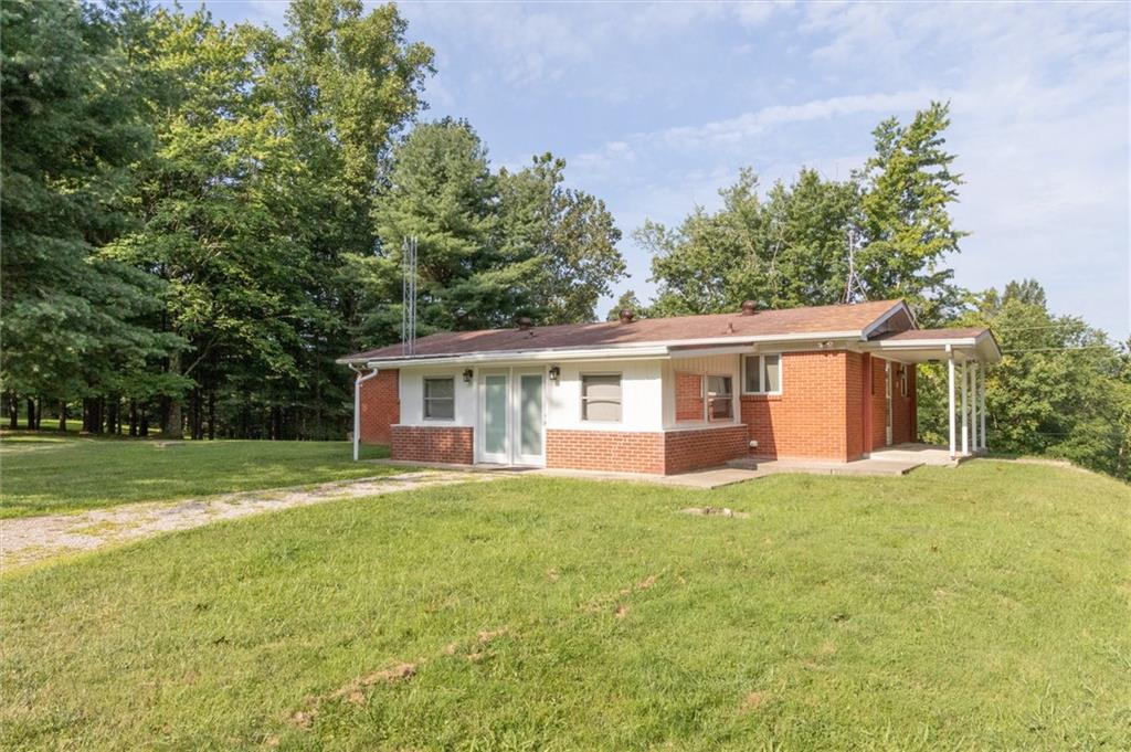 12655 West Sawmill Road Columbus, IN 47201 - Photo 33 of 35