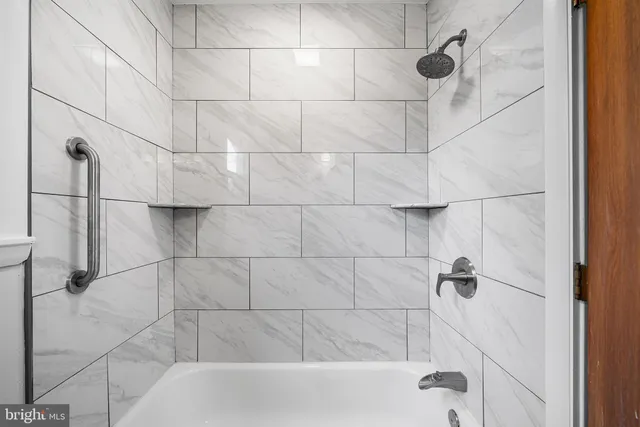 a bathroom with a bathtub