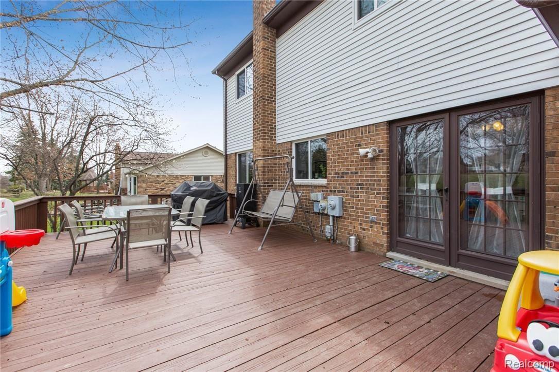 2269 Norton Road Rochester, MI 48307 - Photo 29 of 31 29.jpg