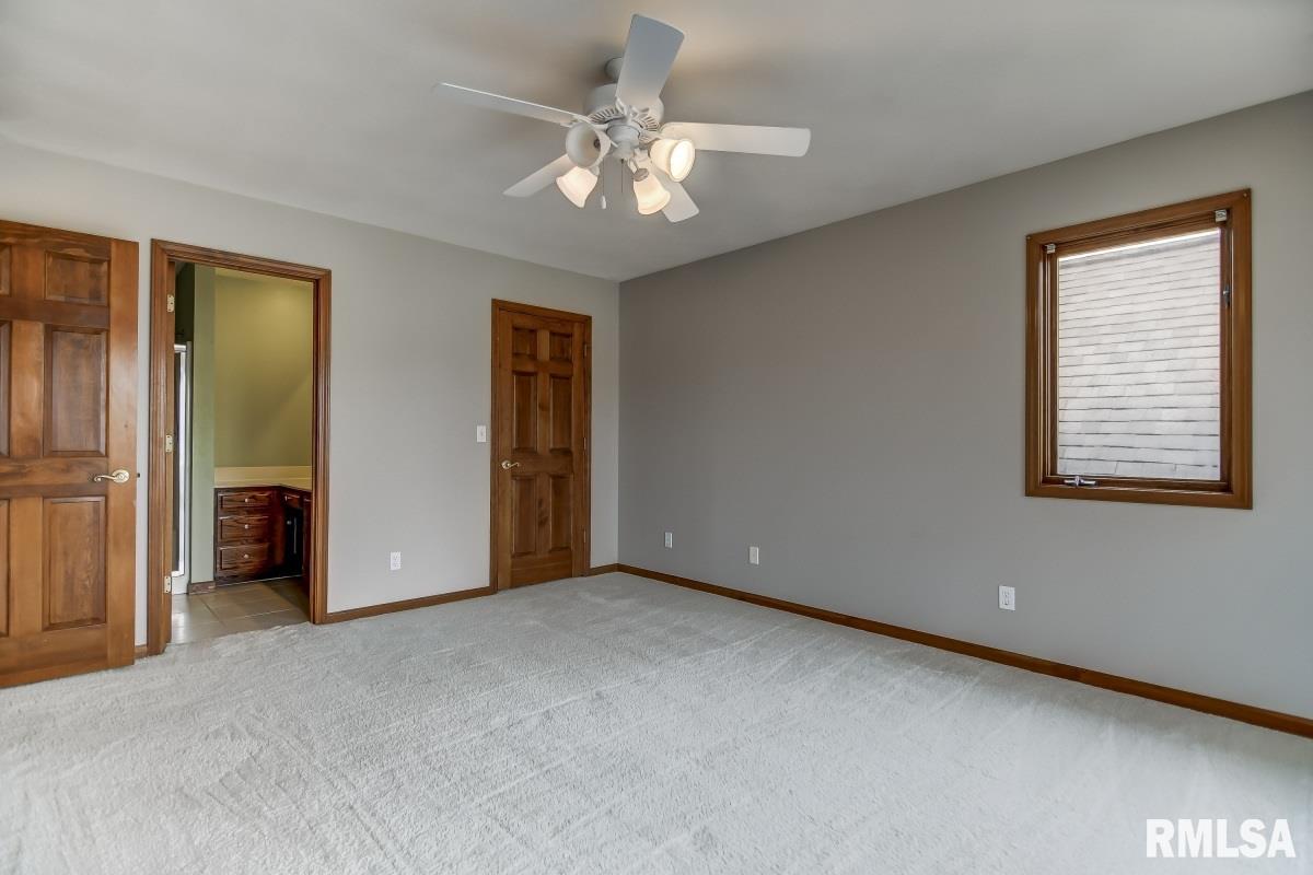 405 Colbrook Drive Springfield, IL 62702 - Photo 31 of 49