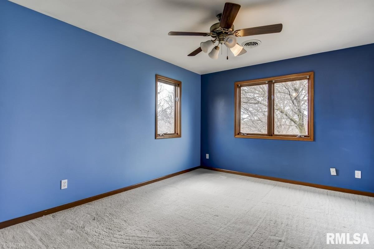 405 Colbrook Drive Springfield, IL 62702 - Photo 32 of 49