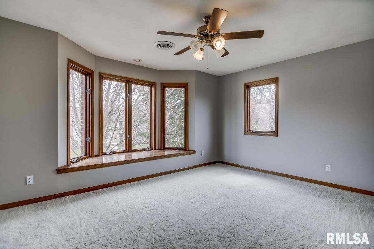 405 Colbrook Drive Springfield, IL 62702 - Photo 37 of 49