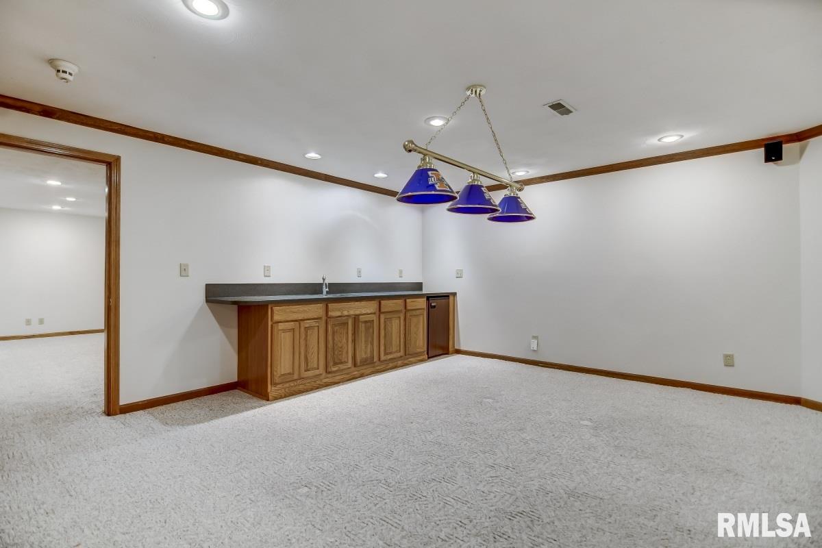 405 Colbrook Drive Springfield, IL 62702 - Photo 39 of 49