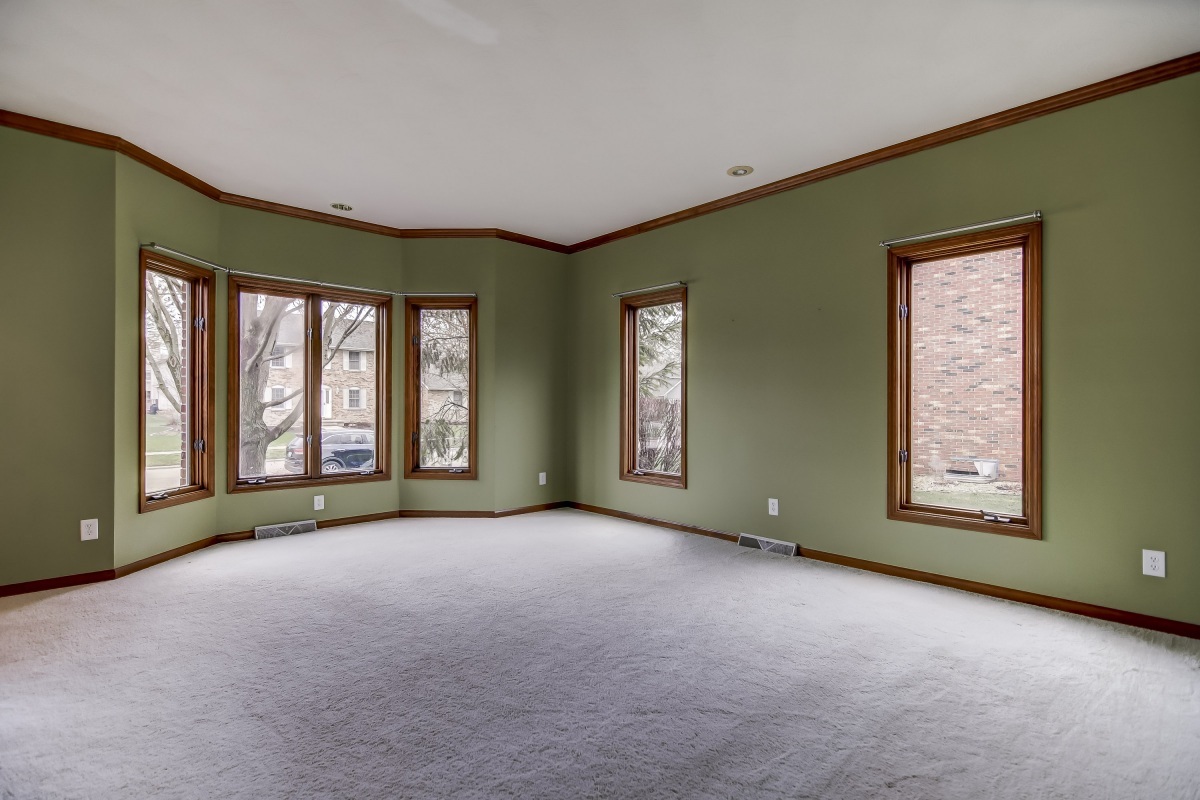 405 Colbrook Drive Springfield, IL 62702 - Photo 5 of 49