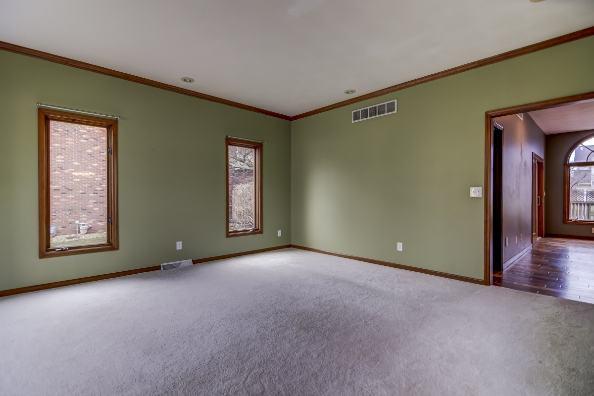 405 Colbrook Drive Springfield, IL 62702 - Photo 6 of 49