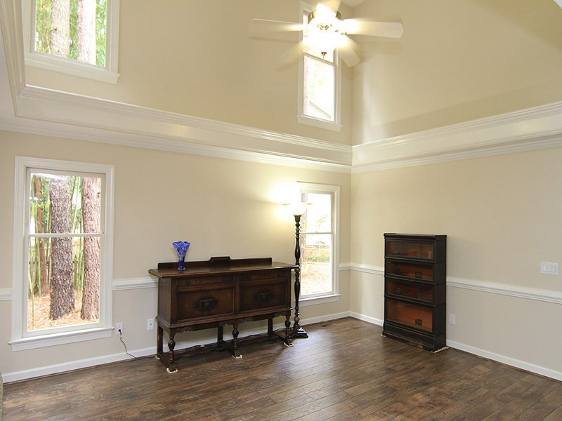 7 Bay Ridge Court Durham, NC 27707 - Photo 13 of 25 Family Room