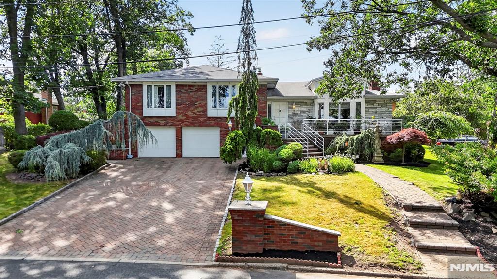 1230 Duncan Road Fort Lee, NJ 07024 - Photo 2 of 50