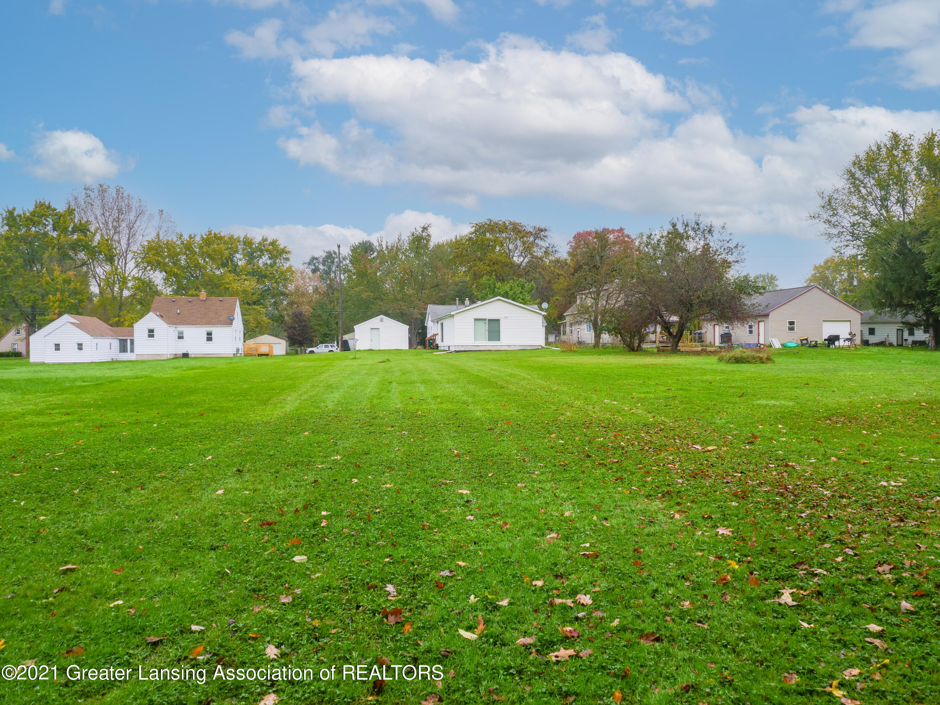 1401 Reo Road Lansing, MI 48910 - Photo 36 of 38 1401_Reo_Rd-36