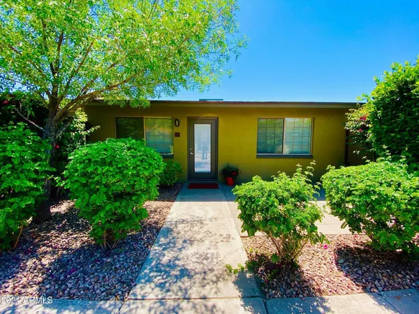$1,850 | 1850 East Maryland Avenue, Unit 16, Phoenix, AZ 85016