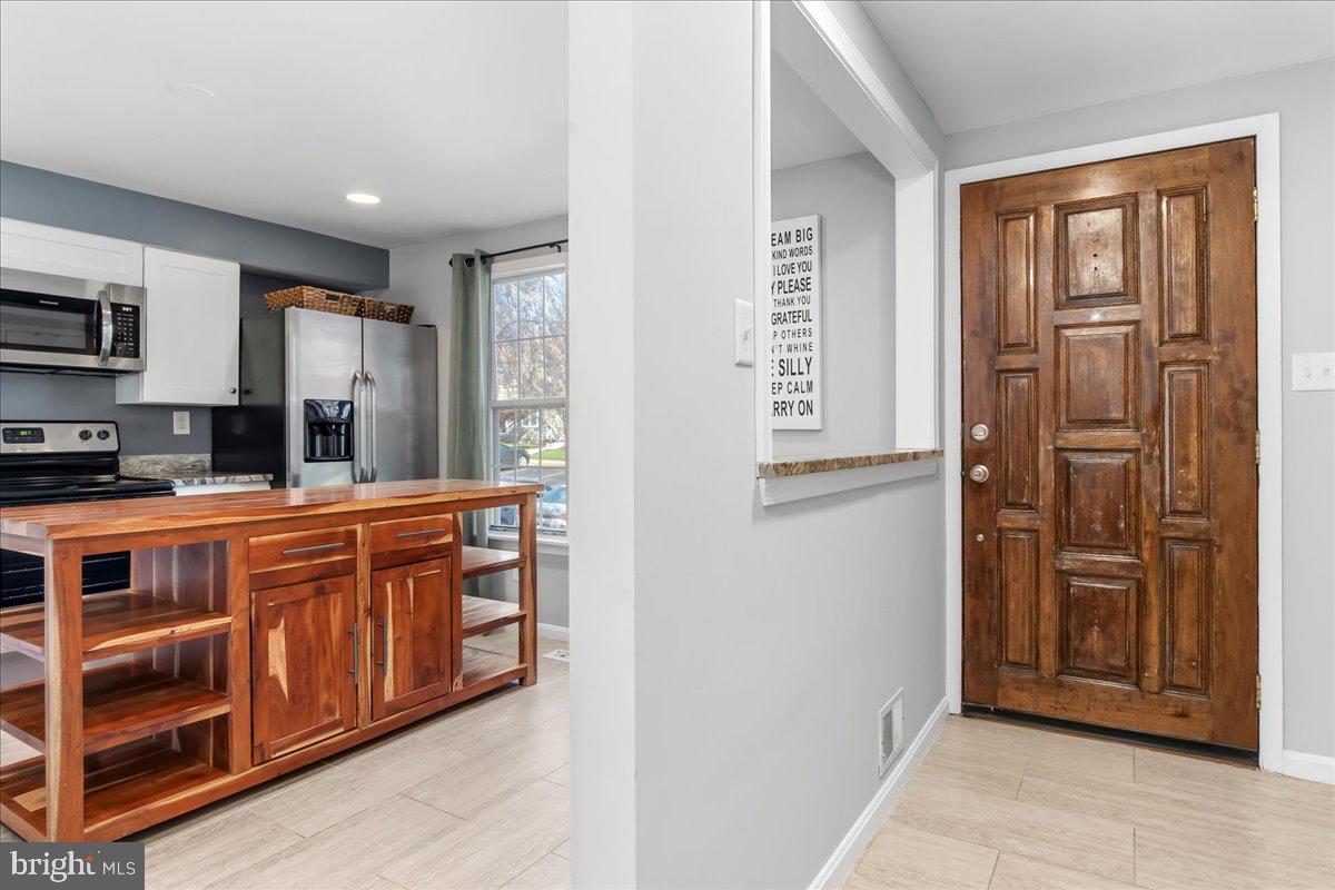 1494 Dockside Court Frederick, MD 21701 - Photo 2 of 28