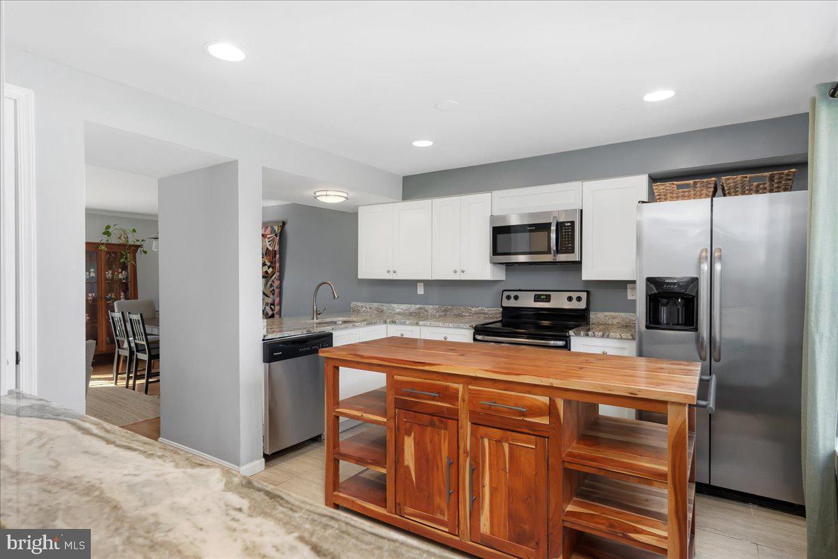 1494 Dockside Court Frederick, MD 21701 - Photo 3 of 28