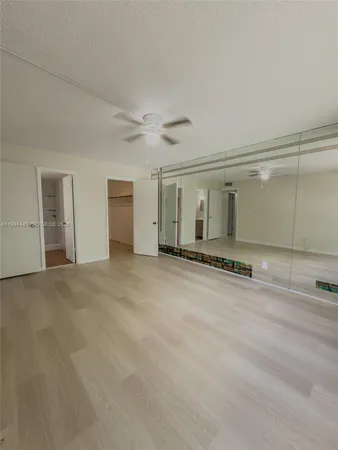 $2,300 | 8411 Northwest 8th Street, Unit 301, Miami, FL 33126