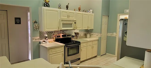 $315,000 | 17076 Southeast 115th Terrace Road, Summerfield, FL 34491