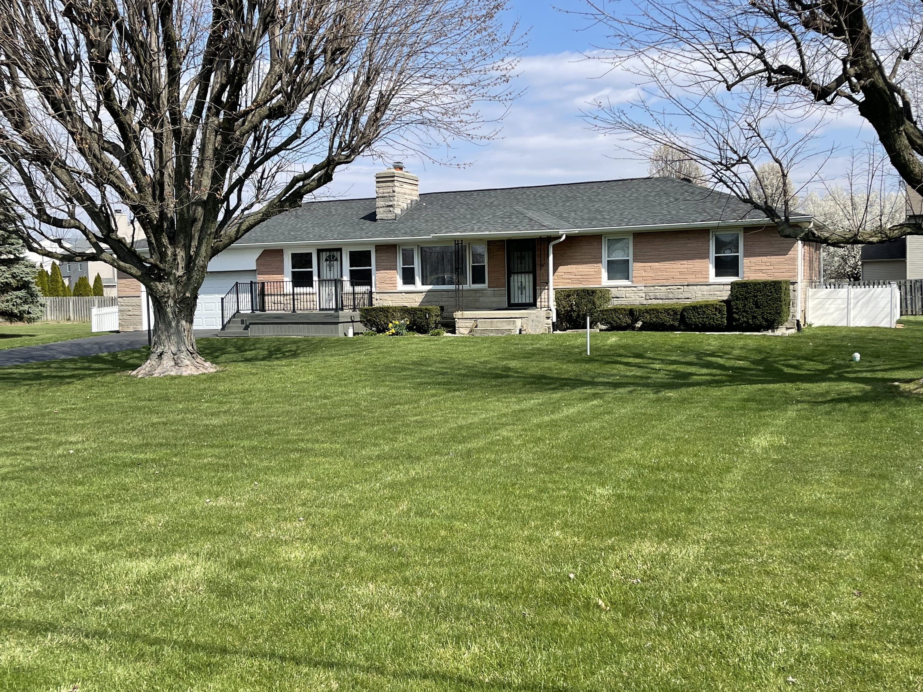 2311 Fisher Road Indianapolis, IN 46239 - Photo 4 of 30 Gallery Image 4