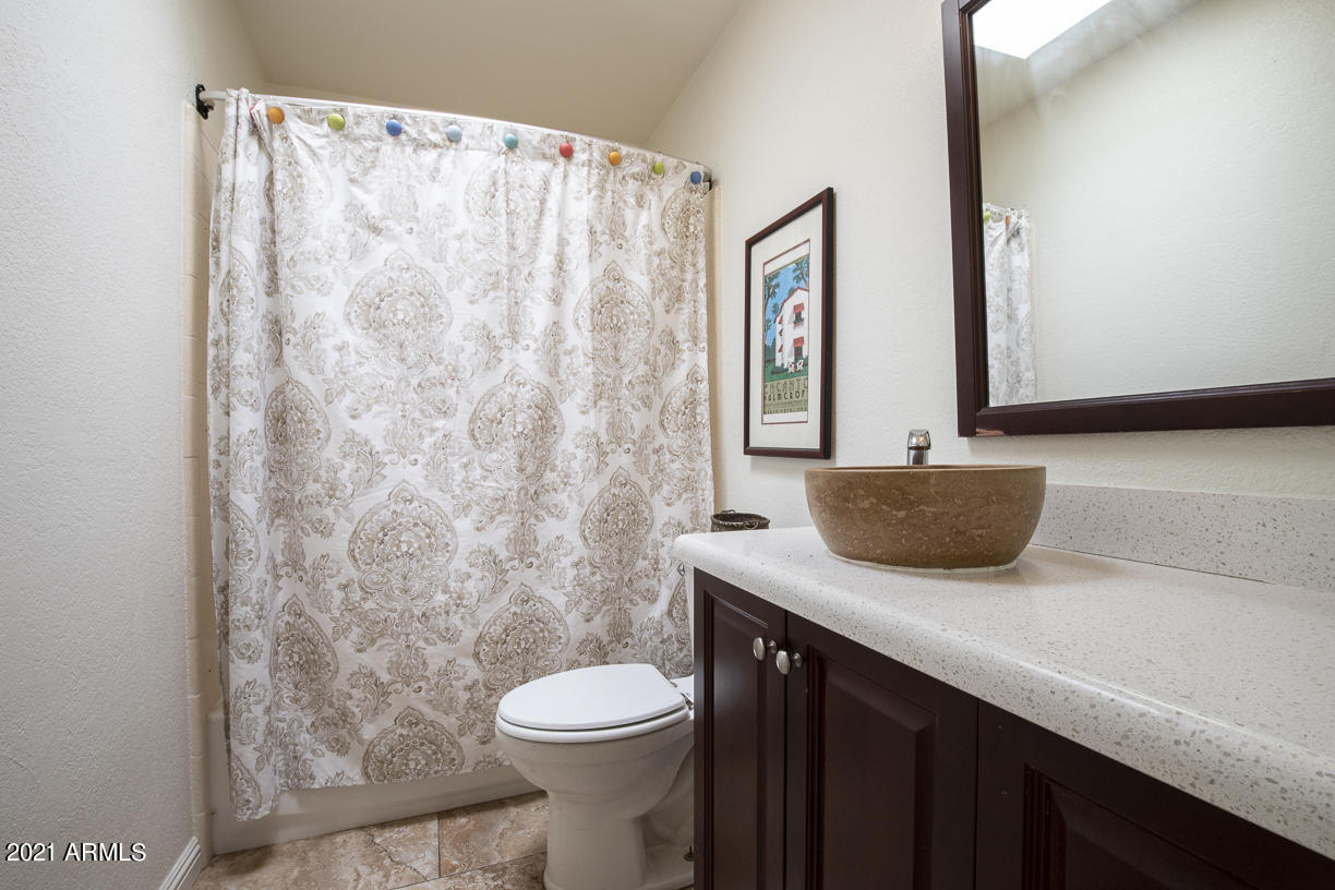 1517 East Royal Palm Road Phoenix, AZ 85020 - Photo 17 of 26 1517 E Royal Palm-17