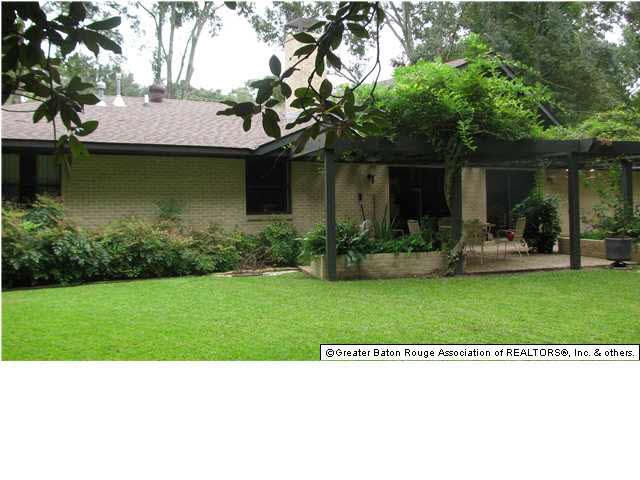 667 Rodney Drive Baton Rouge, LA 70808 - Photo 3 of 18 Gallery Image 3