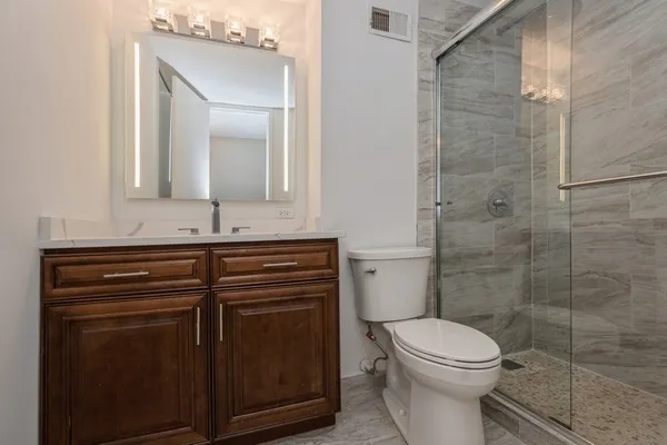 $1,600 | 6700 South South Shore Drive, Unit 11F, Chicago, IL 60649