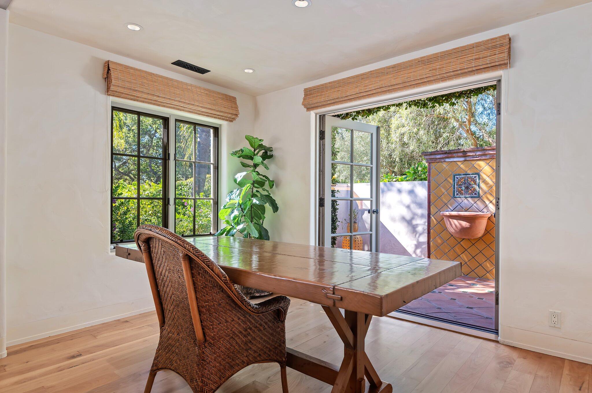 770 Riven Rock Road Santa Barbara, CA 93108 - Photo 19 of 62 18-web-or-mls-18 - Breakfast Area