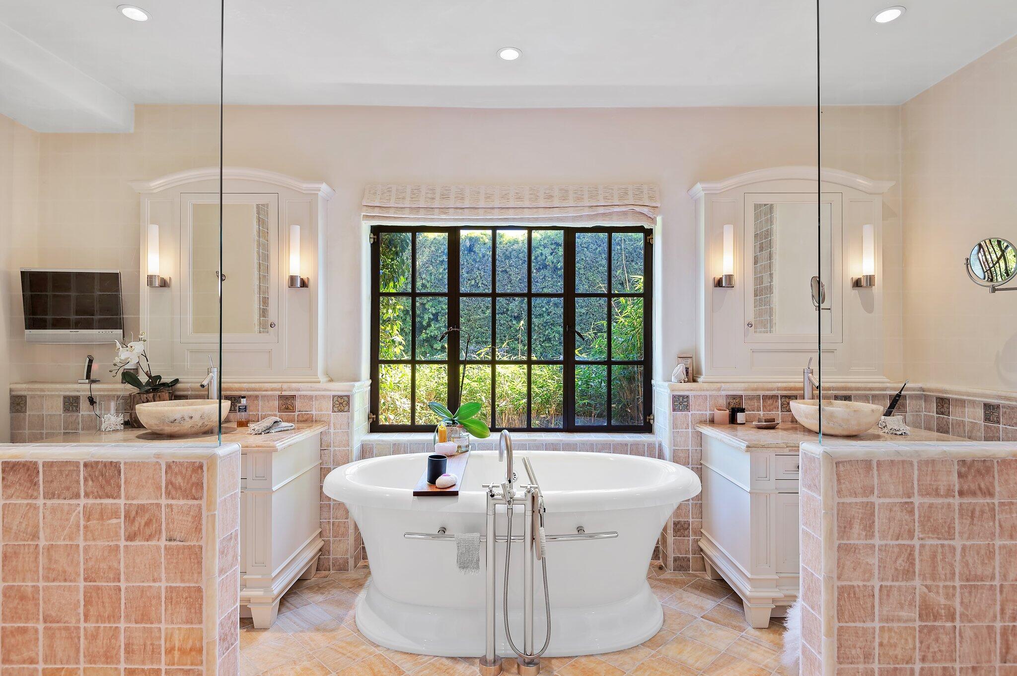 770 Riven Rock Road Santa Barbara, CA 93108 - Photo 31 of 62 30-web-or-mls-30 - Primary Bathroom
