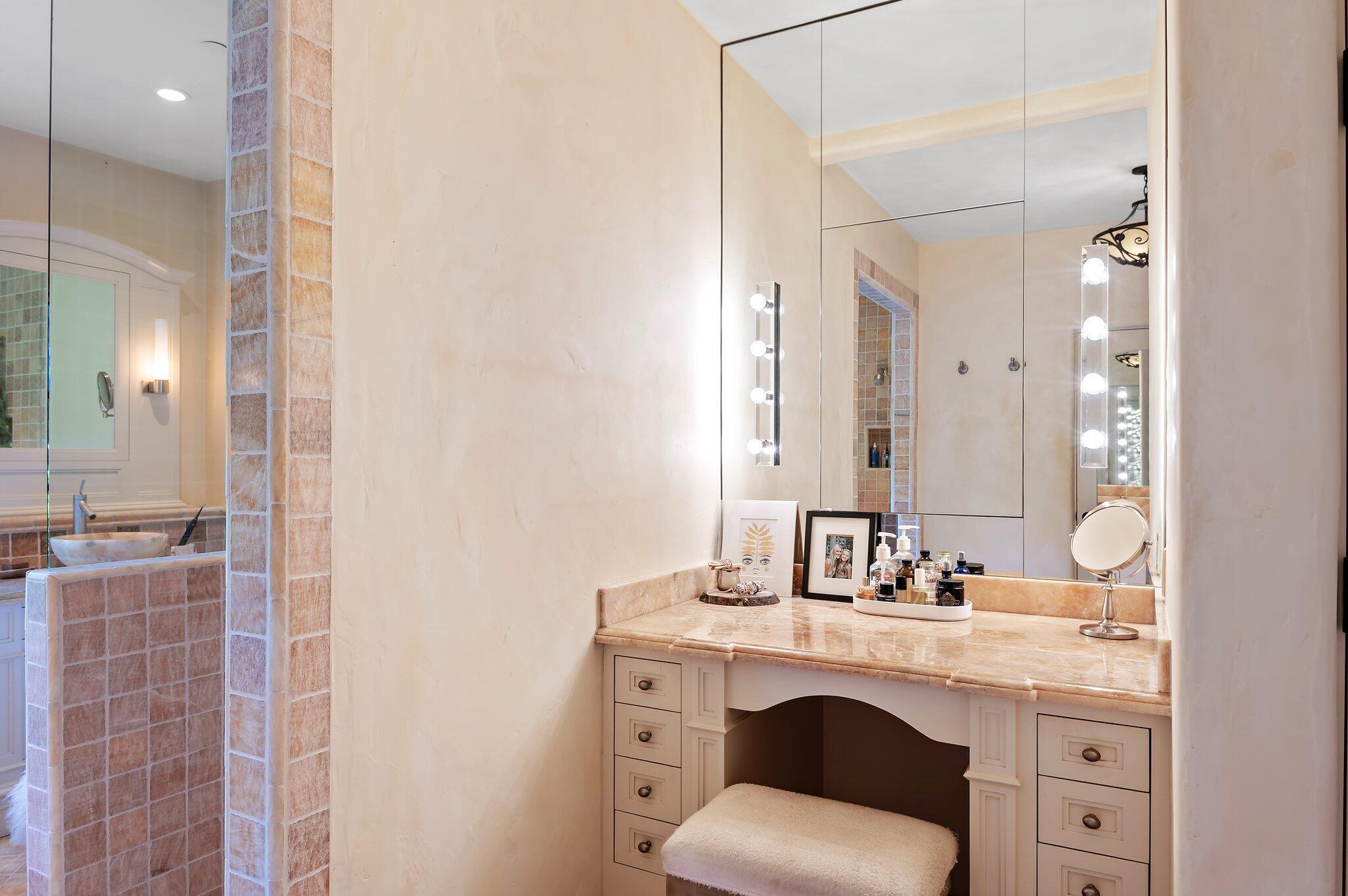 770 Riven Rock Road Santa Barbara, CA 93108 - Photo 34 of 62 33-web-or-mls-33 - Vanity