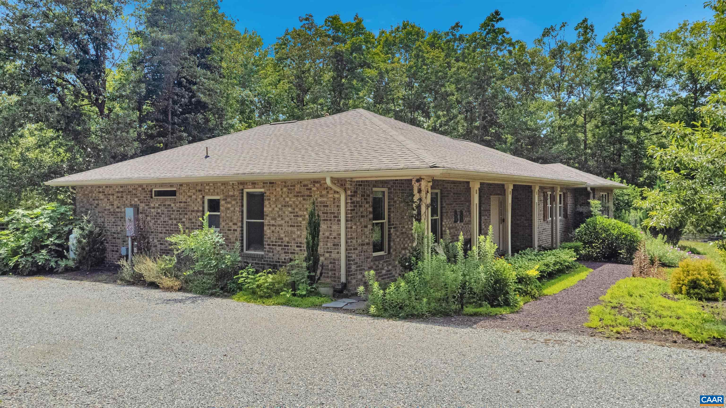 4337 Riddles Bridge Road Goochland, VA 23063 - Photo 5 of 47 Gallery Image 5