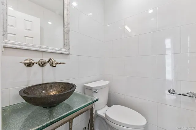 $4,000 | 132 Waverly Avenue, Unit 2, Mamaroneck, NY 10543