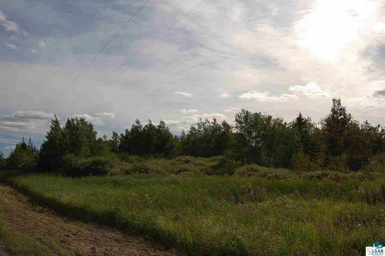 315 East County Rd C Superior, WI 54880 - Photo 3 of 5