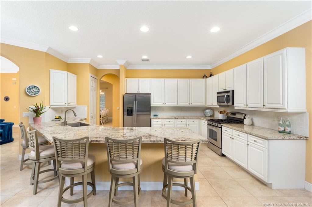 155 Southeast Ethan Terrace Stuart, FL 34997 - Photo 16 of 52