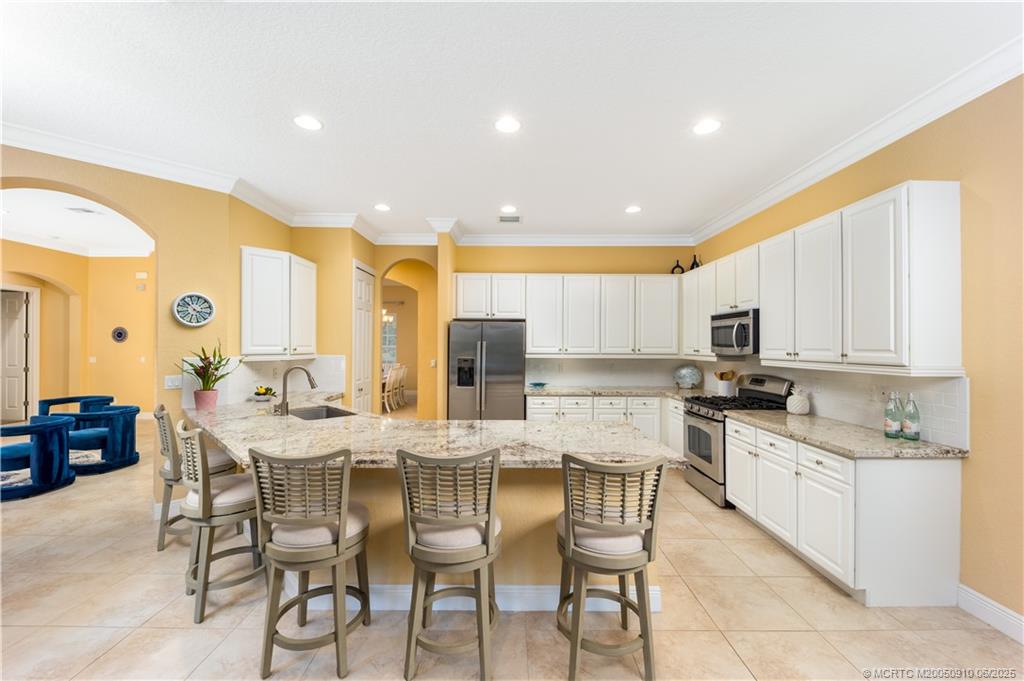 155 Southeast Ethan Terrace Stuart, FL 34997 - Photo 17 of 52