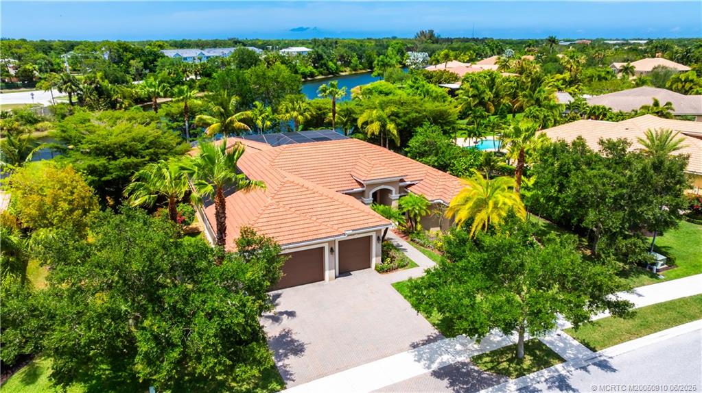 155 Southeast Ethan Terrace Stuart, FL 34997 - Photo 6 of 52