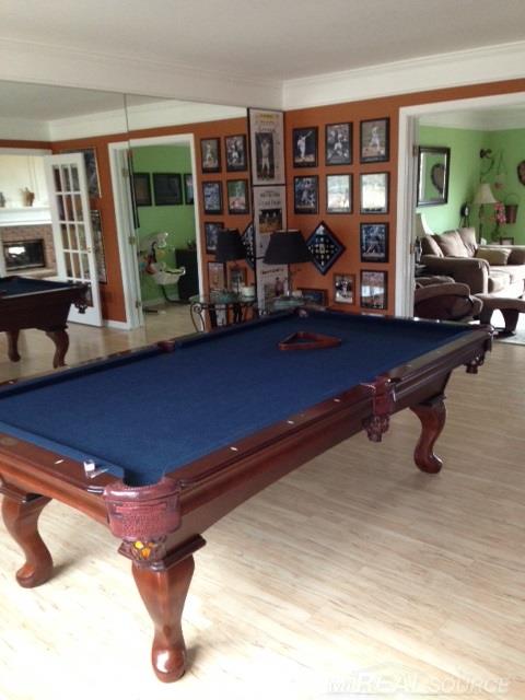2203 Chippenham Chase Rochester, MI 48306 - Photo 31 of 33 31235673-30.JPG