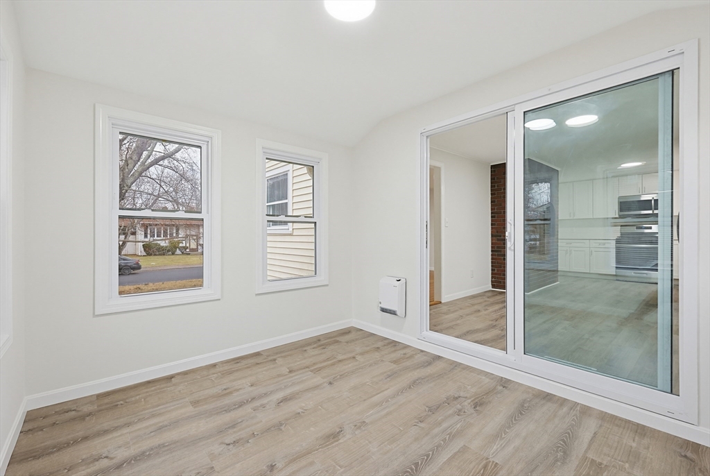 58 Ray Avenue Bellingham, MA 02019 - Photo 16 of 39