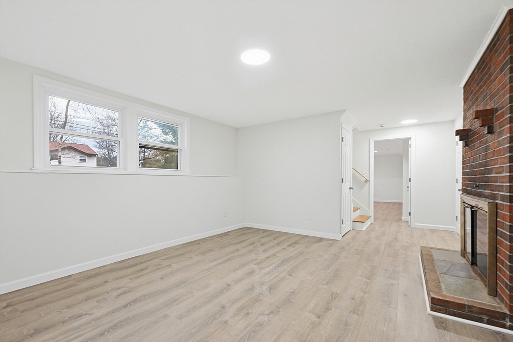 58 Ray Avenue Bellingham, MA 02019 - Photo 28 of 39