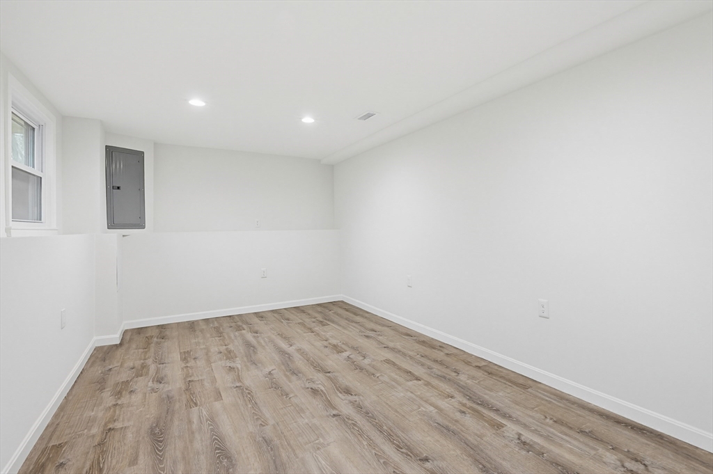 58 Ray Avenue Bellingham, MA 02019 - Photo 31 of 39