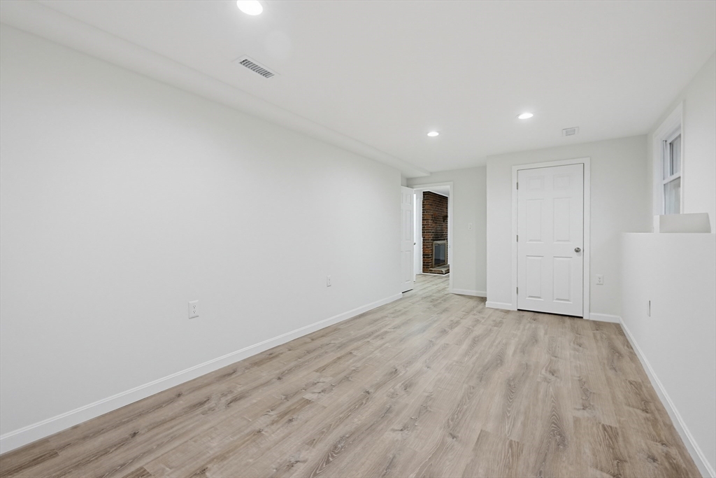 58 Ray Avenue Bellingham, MA 02019 - Photo 35 of 39