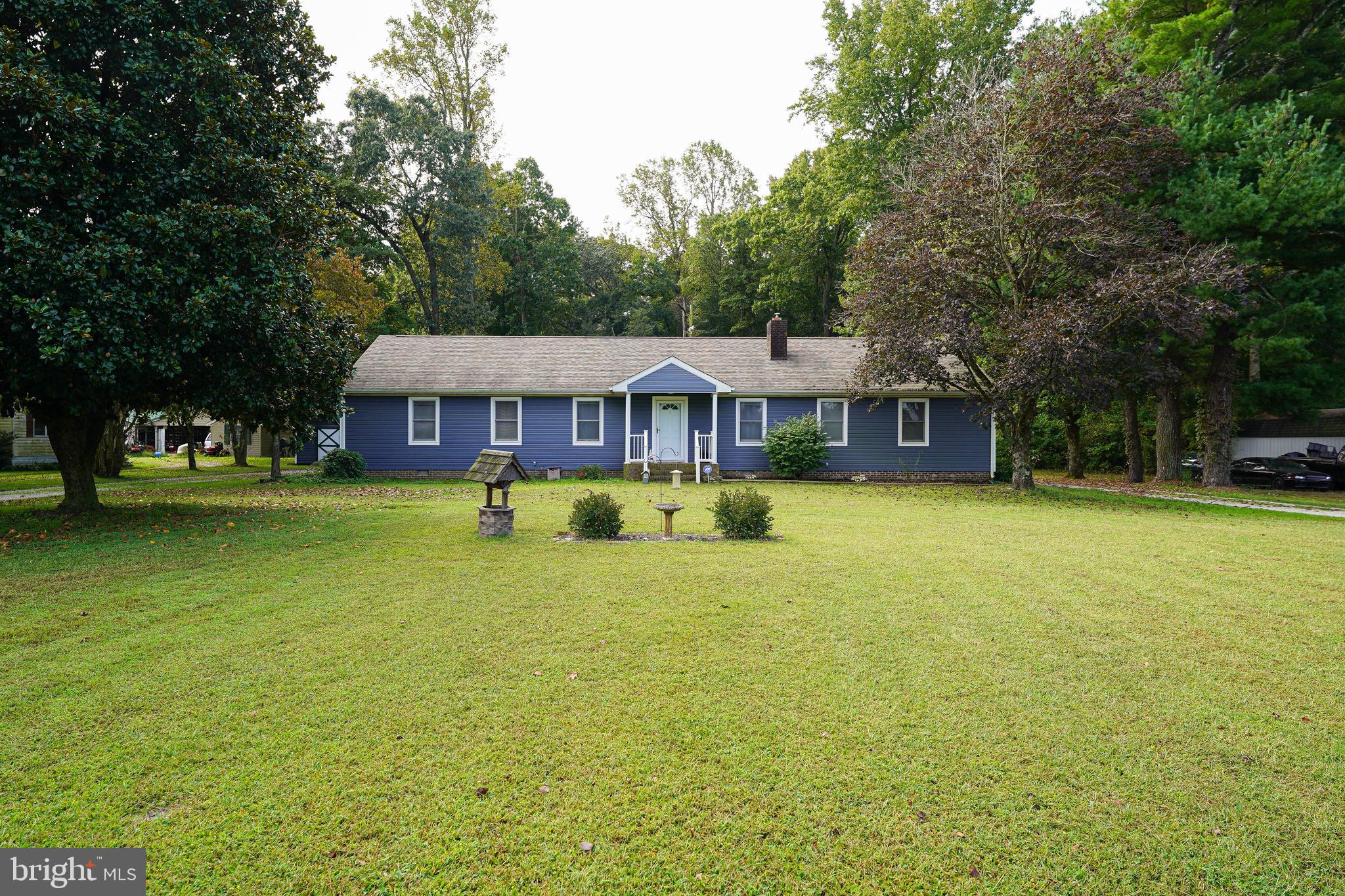 29325 West Line Road Delmar, MD 21875 - Photo 2 of 48 a view of a house with swimming pool and deck