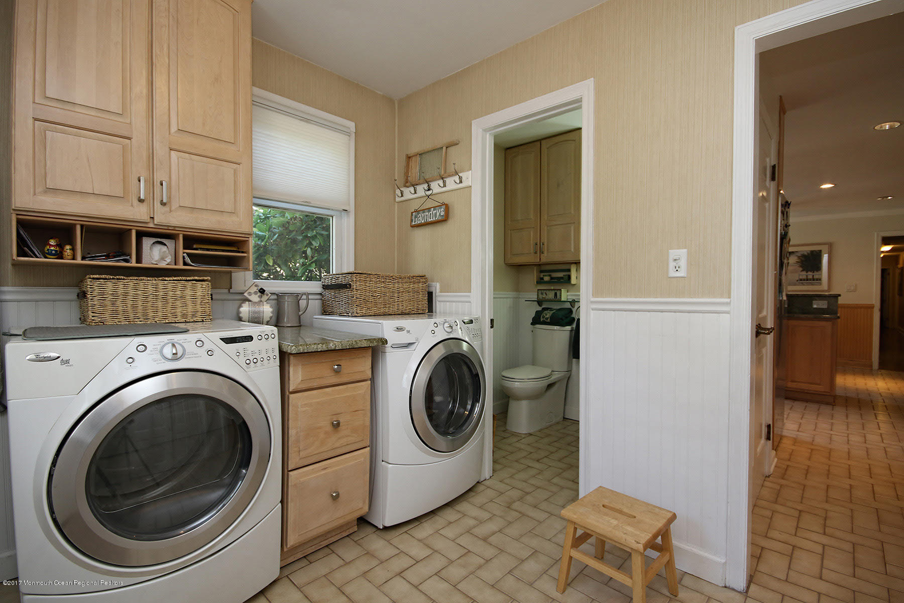 7 Huntley Road Holmdel, NJ 07733 - Photo 14 of 53 Laundry Room