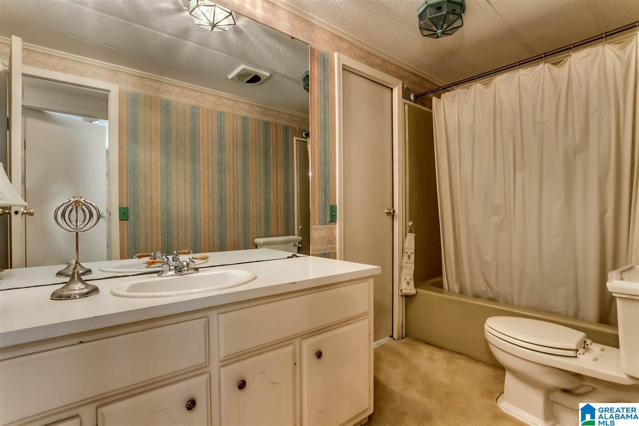 17112 Searcy Road Northport, AL 35475 - Photo 25 of 40