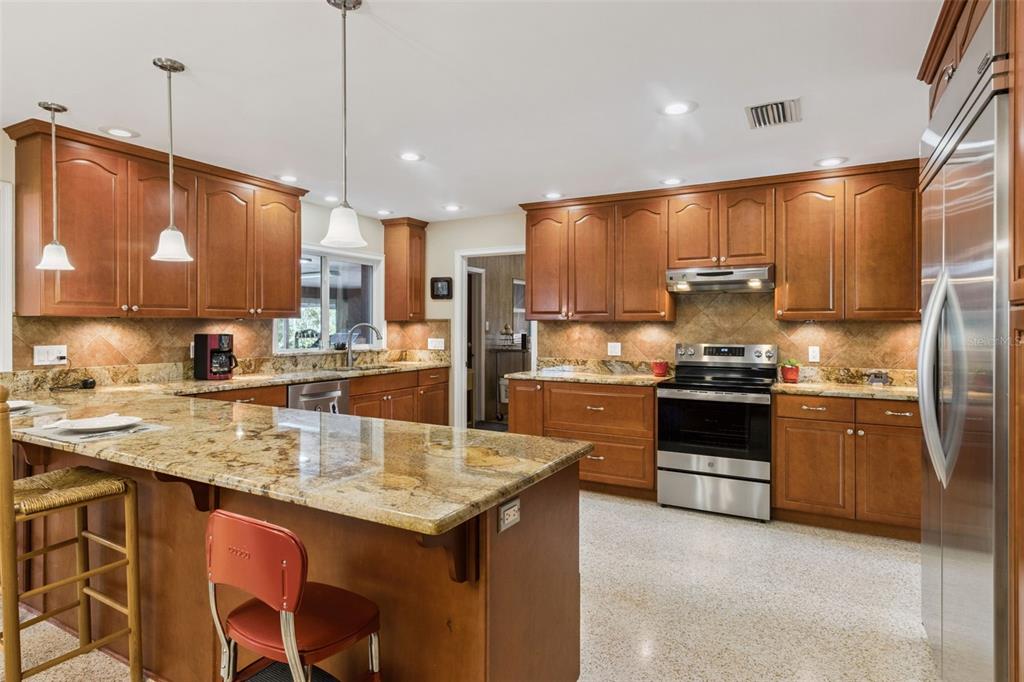 101 Ronele Drive Brandon, FL 33511 - Photo 18 of 62 Gallery Image 18