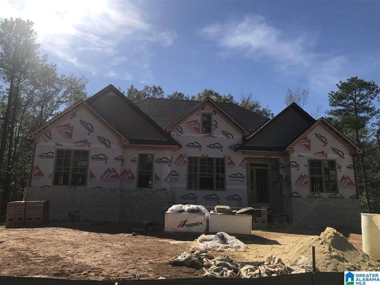 800 Grey Oaks Circle Pelham, AL 35124 - Photo 1 of 3