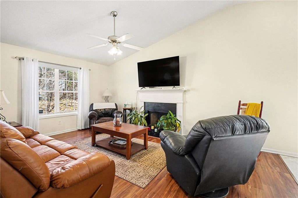 100 Hunter Place Dallas, GA 30132 - Photo 4 of 27