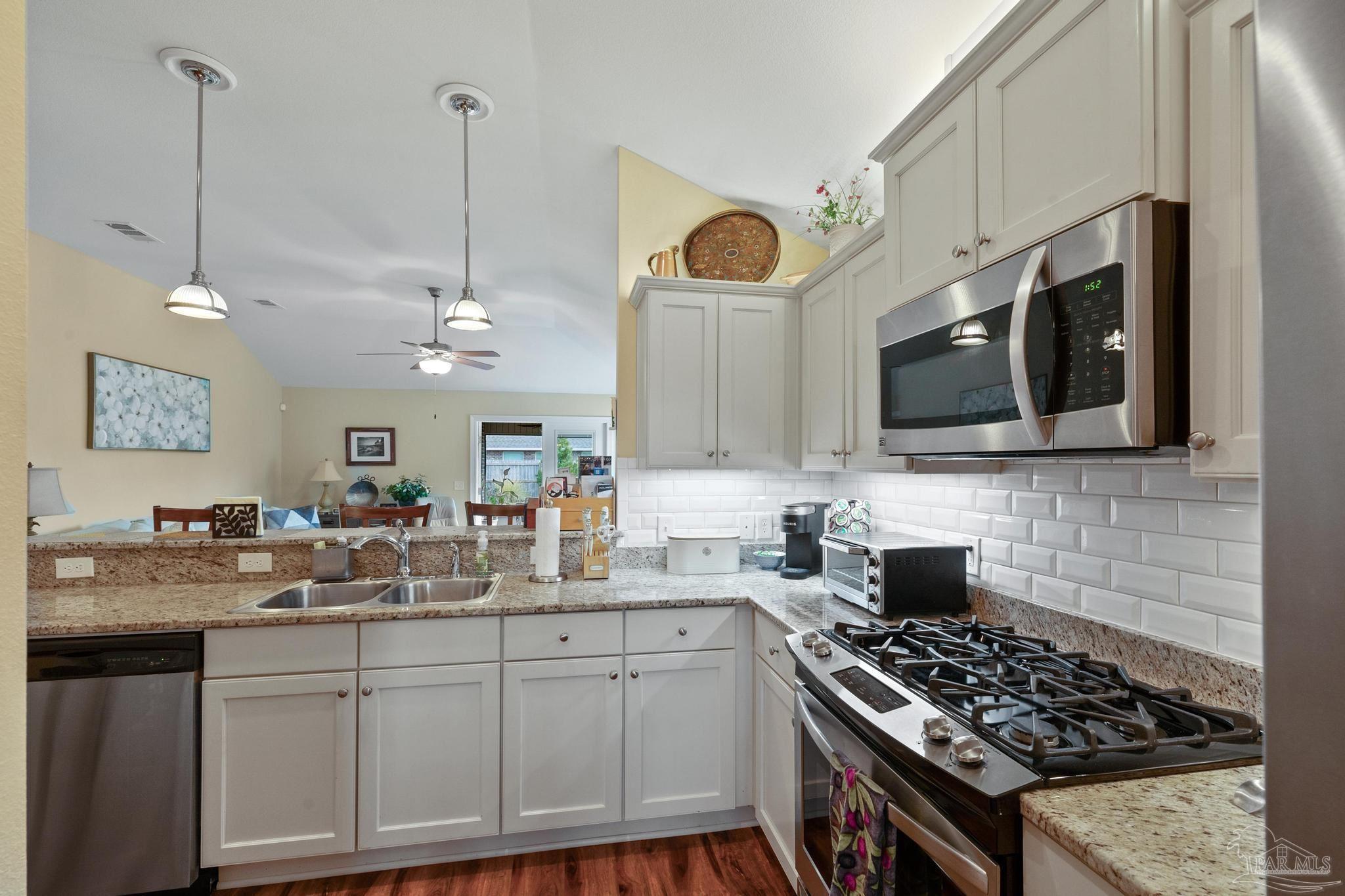 7388 Farmers Road Pensacola, FL 32526 - Photo 14 of 49 Gallery Image 14