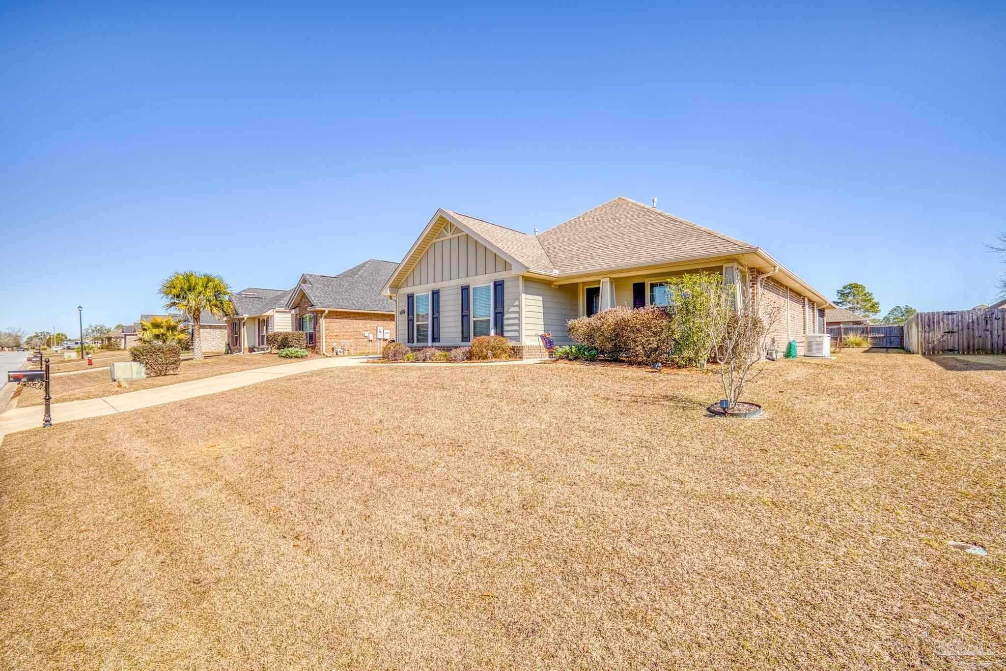 7388 Farmers Road Pensacola, FL 32526 - Photo 3 of 49 Gallery Image 3