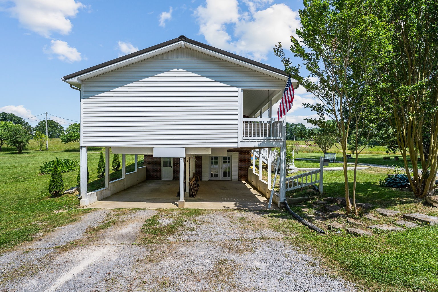 1514 Jefferson Road Smithville, TN 37166 - Photo 39 of 53 a front view of a house with a porch